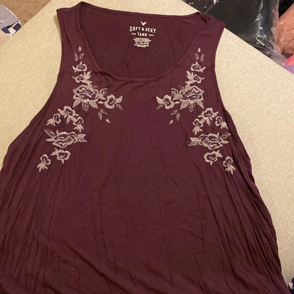 American Eagle purple tank.